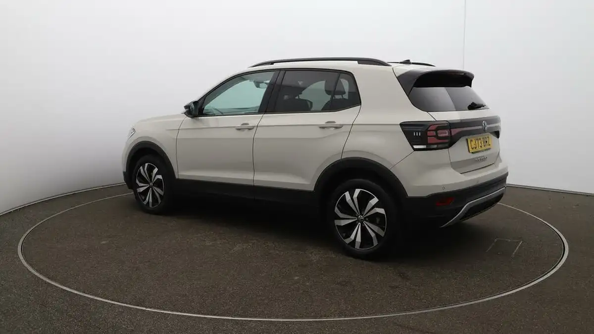 2023-volkswagen-t-cross-10-tsi-black-edition-110ps-big-27