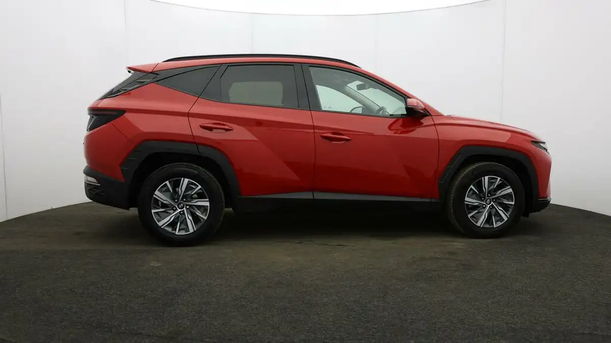 2022-hyundai-tucson-16-t-gdi-se-connect-150ps-big-45