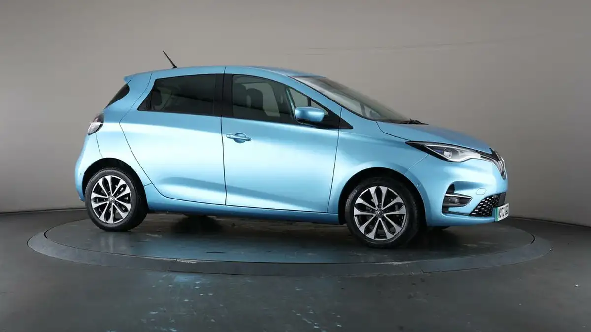 2022-renault-zoe-e-gt-line-big-50