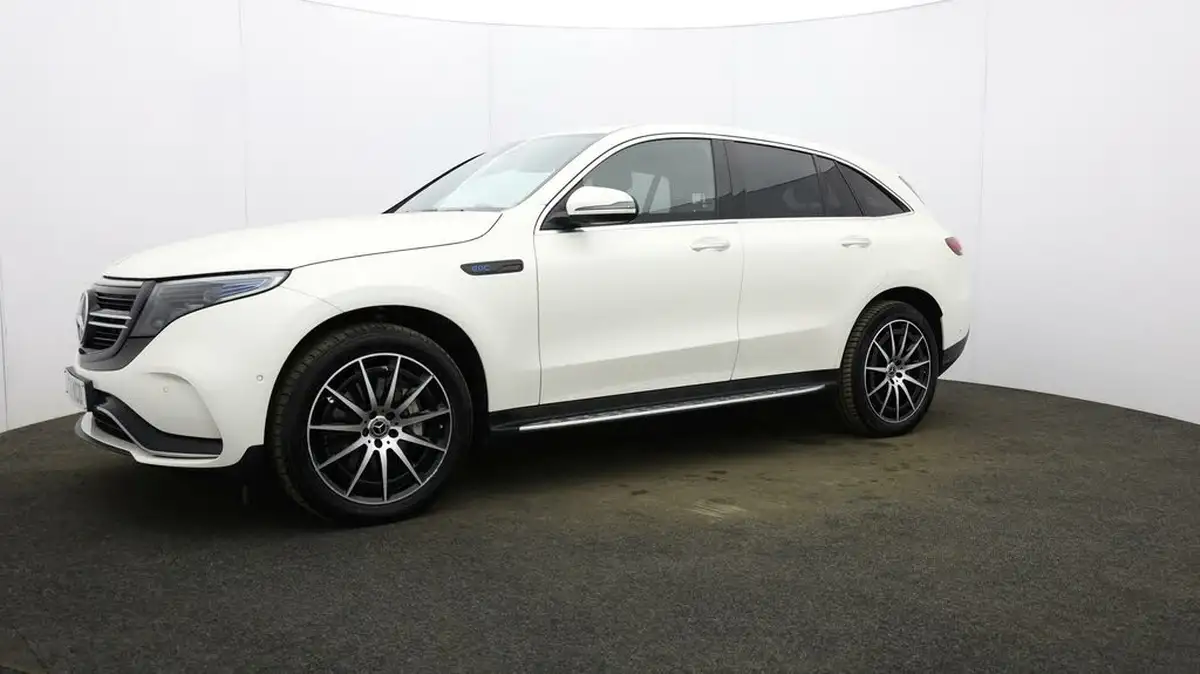 2021-mercedes-benz-eqc-e-eqc-400-amg-line-big-31