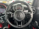 2021-mini-cooper-20-cooper-s-sport-hatchback-3d-small-32
