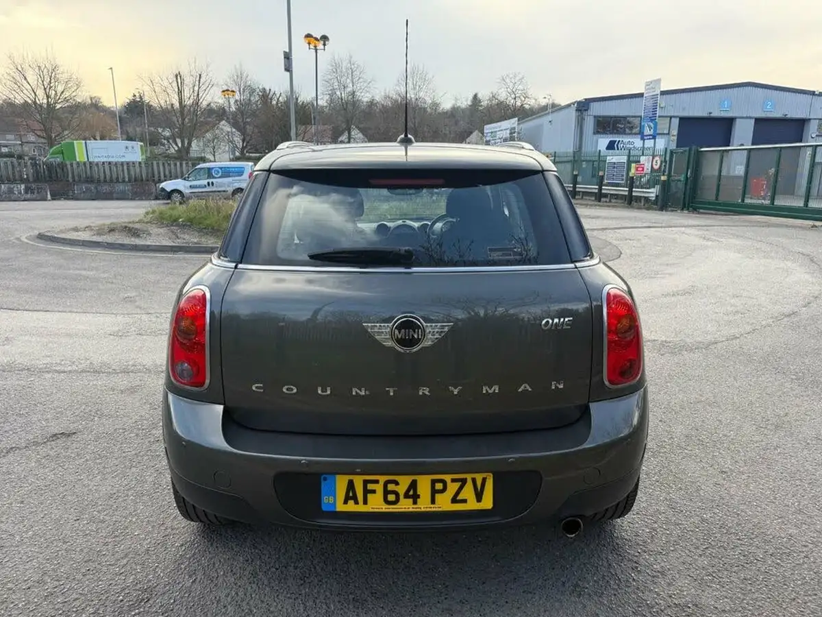 2014-mini-countryman-16-one-98bhp-big-1