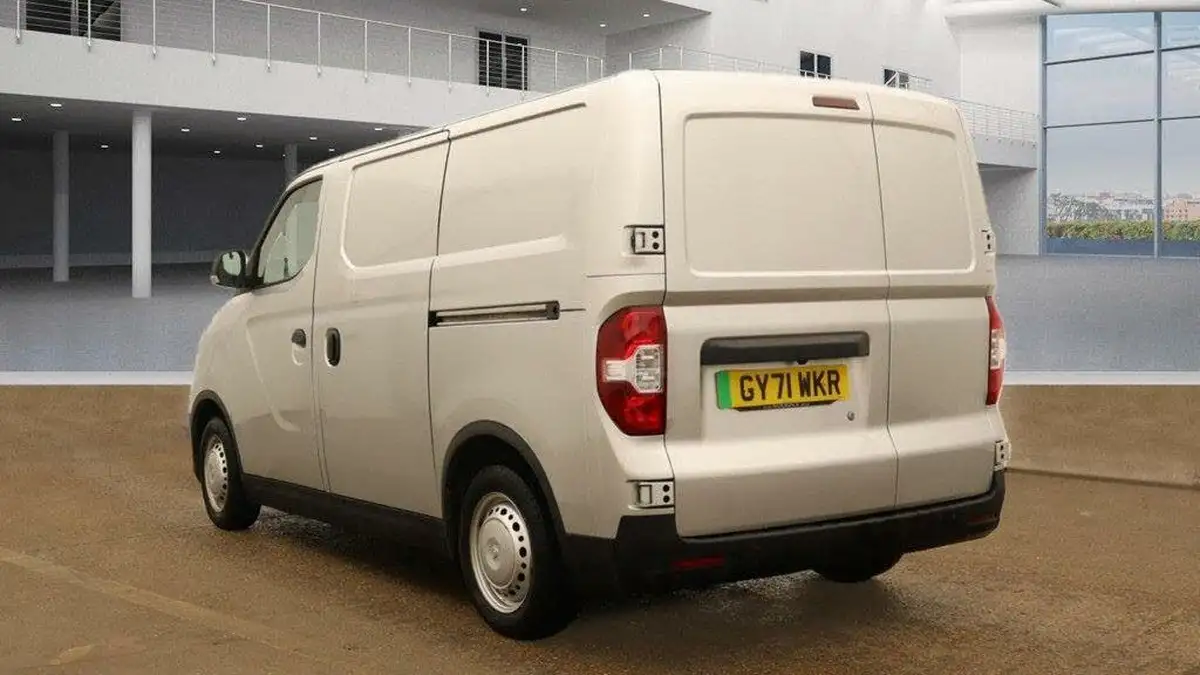 2021-maxus-e-deliver-3-e-l1h1-35kwh-big-6