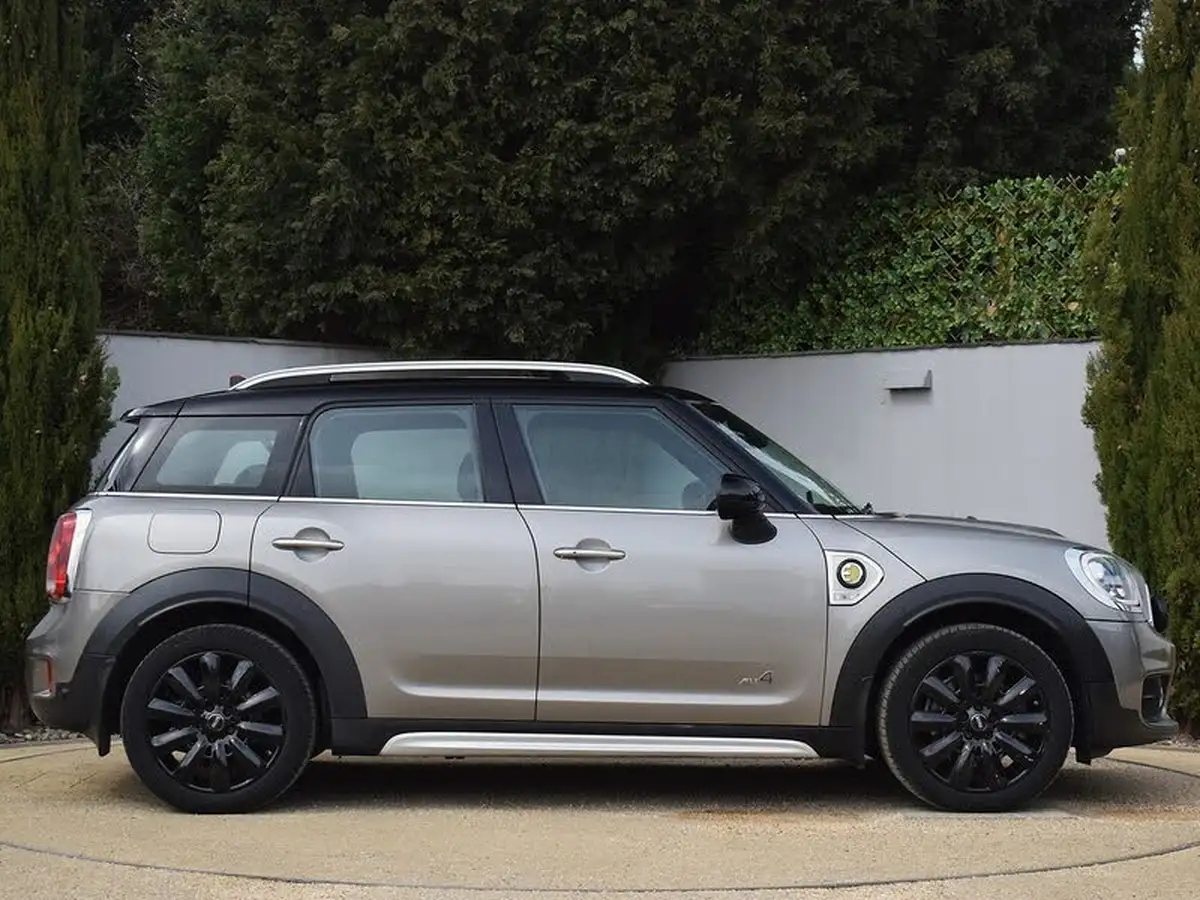 2017-mini-countryman-15-cooper-s-e-phev-ss-big-3