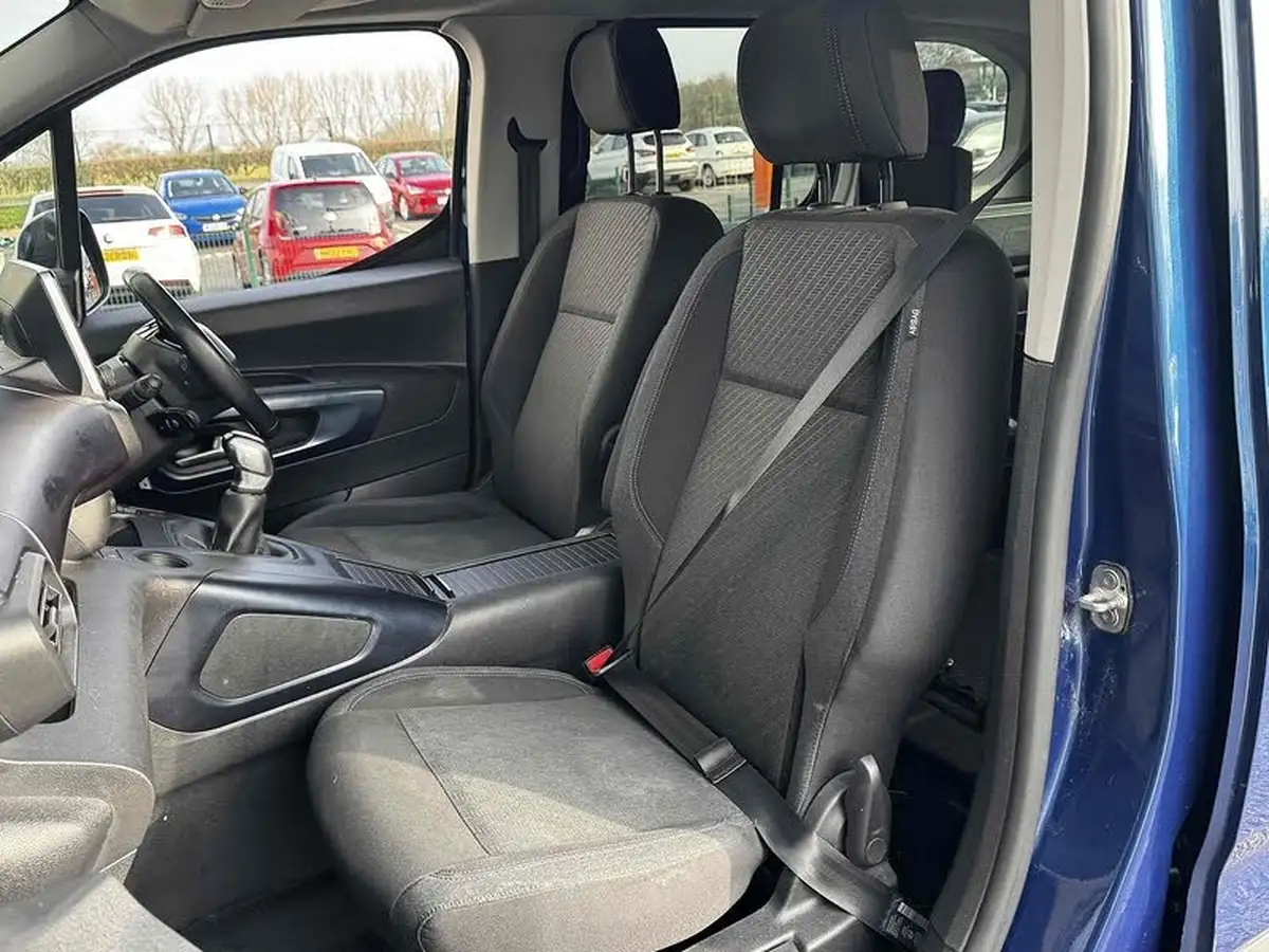 2019-peugeot-rifter-15-bluehdi-allure-100bhp-standard-big-25