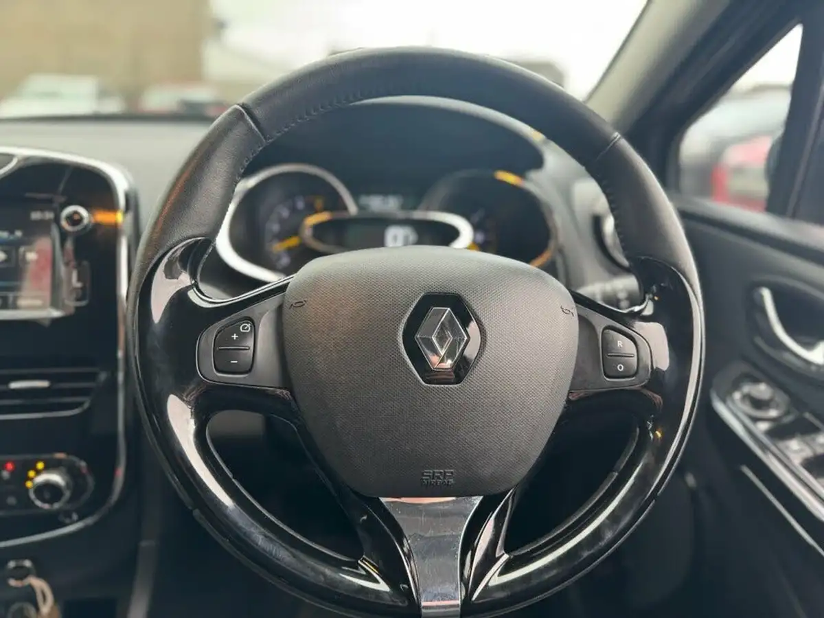 2013-renault-clio-15dci-dynamique-s-medianav-edc-auto-big-11