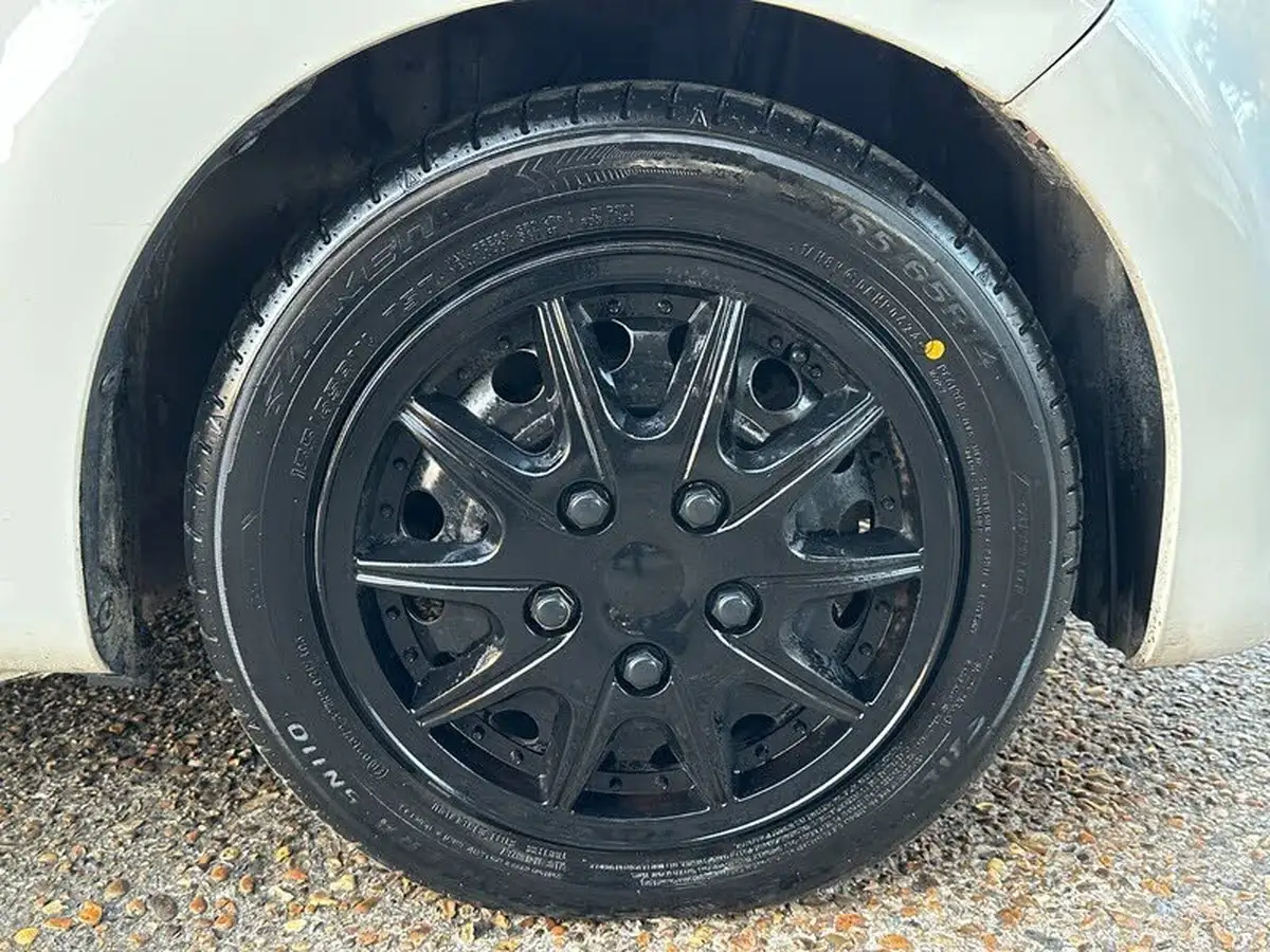 2011-citroen-c1-10-vtr-68-5d-big-24