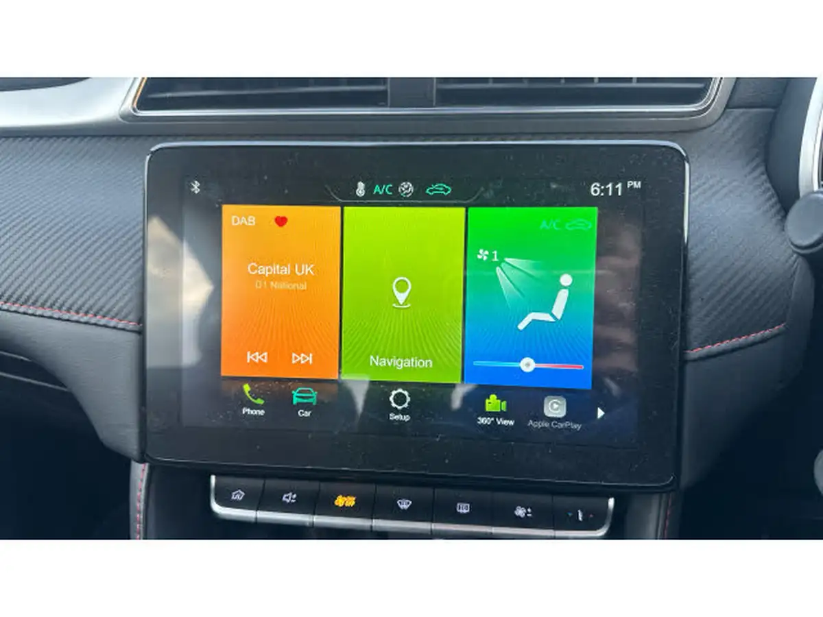 2023-mg-zs-suv-15-vti-tech-exclusive-big-11