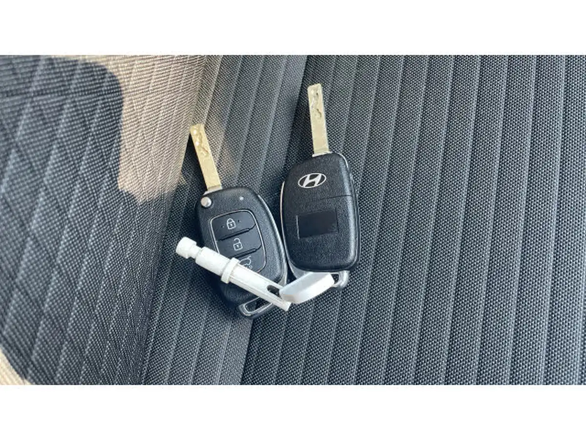 2021-hyundai-i20-10-t-gdi-se-connect-eclutch-imt-big-34