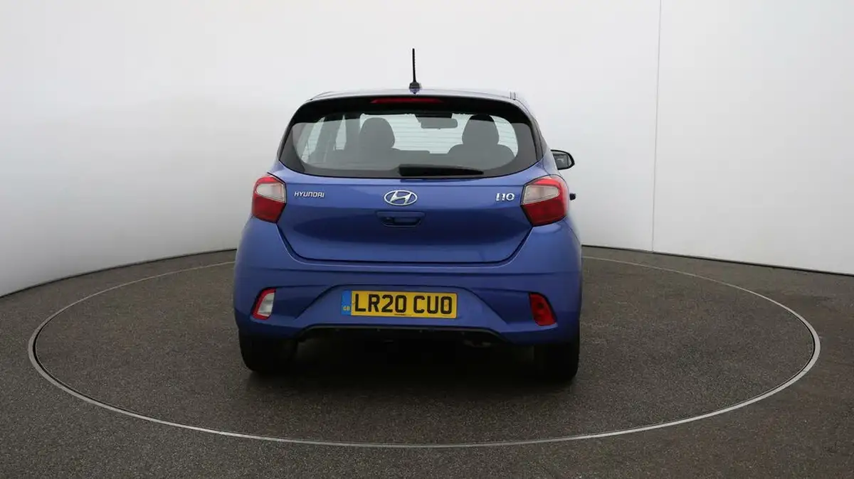 2020-hyundai-i10-12-se-connect-big-49