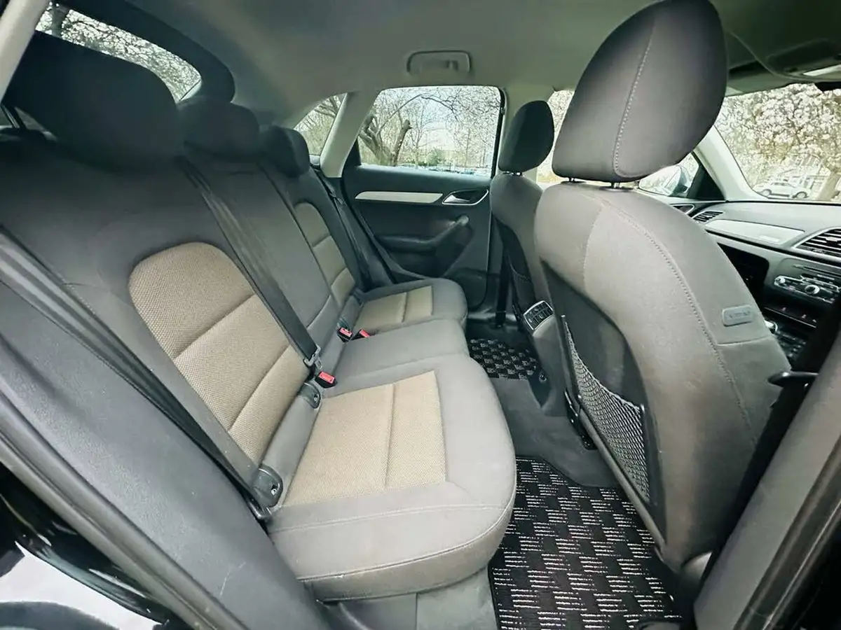 2013-audi-q3-big-14
