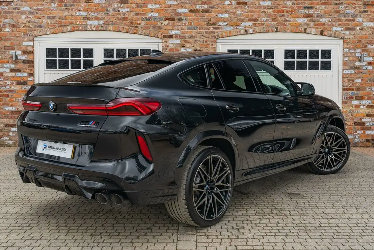 2020-bmw-x6-44-m-competition-big-3