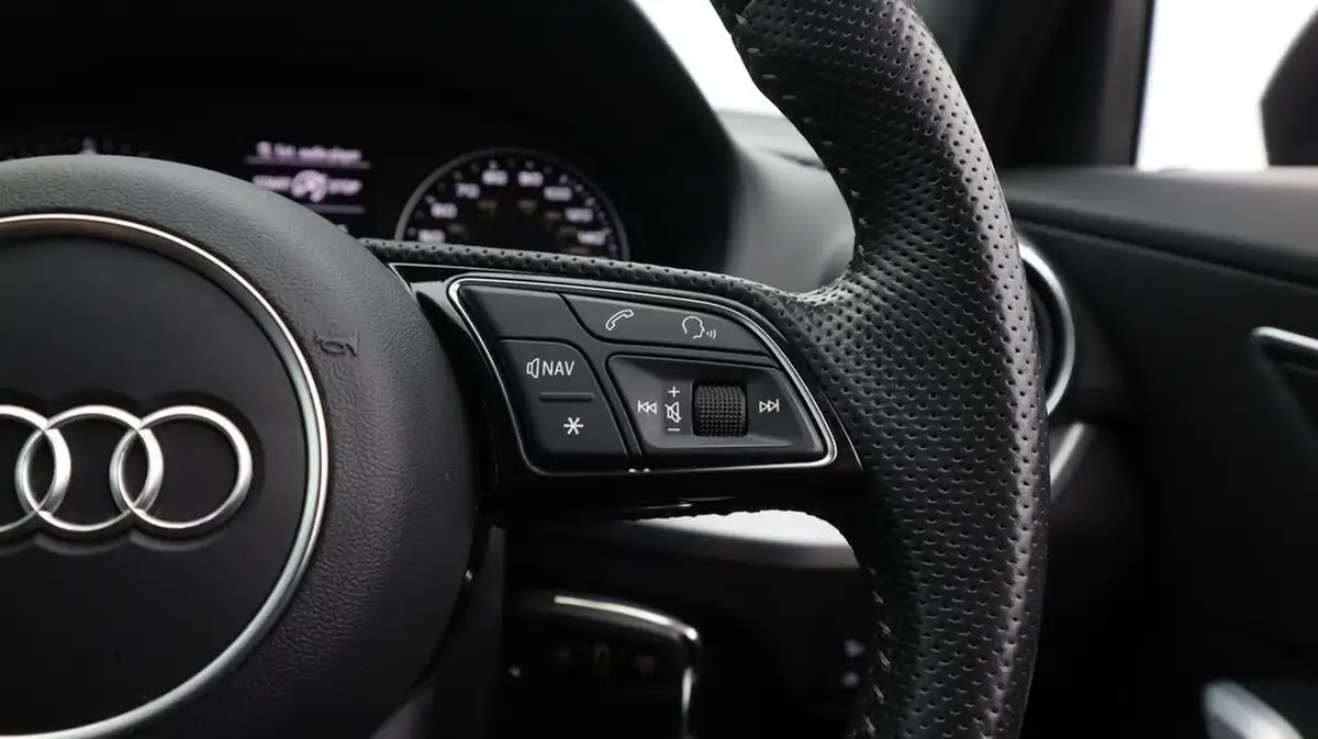 2020-audi-q2-16-30-tdi-s-line-tronic-big-24