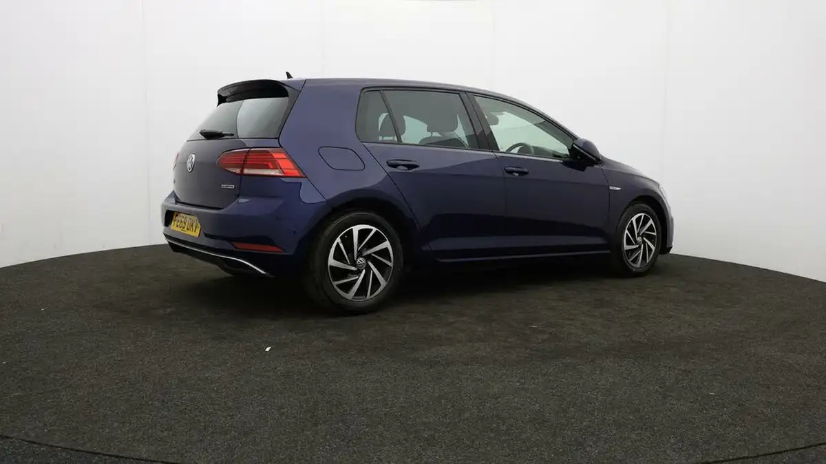 2019-volkswagen-golf-sv-15-tsi-match-edition-130ps-big-52