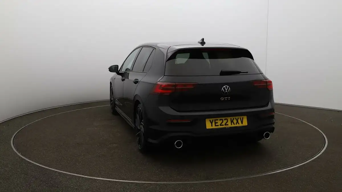 2022-volkswagen-golf-20-tsi-gti-dsg-big-61