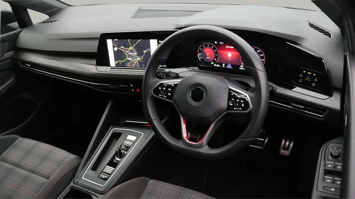 2022-volkswagen-golf-20-tsi-gti-dsg-big-9