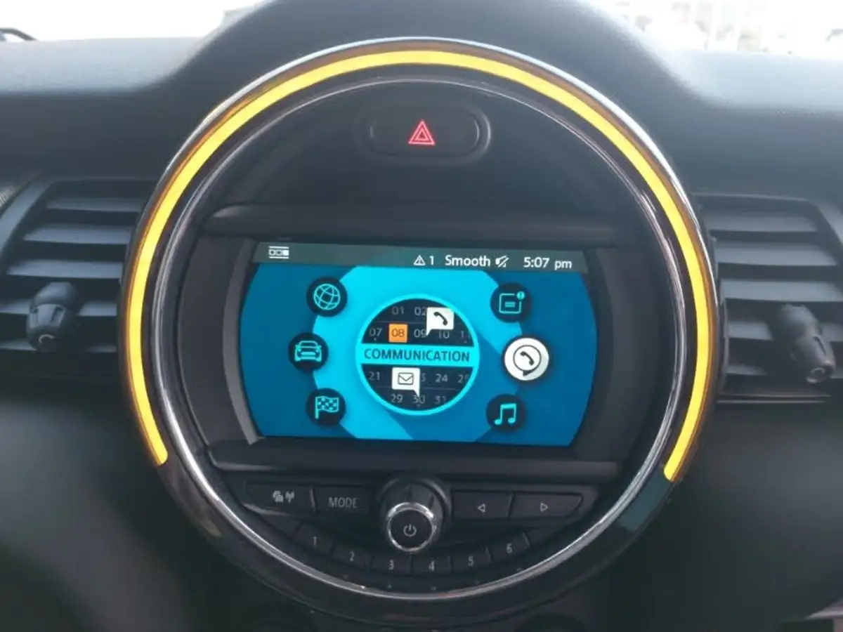 2019-mini-cooper-15-cooper-exclusive-134bhp-hatchback-3d-big-16