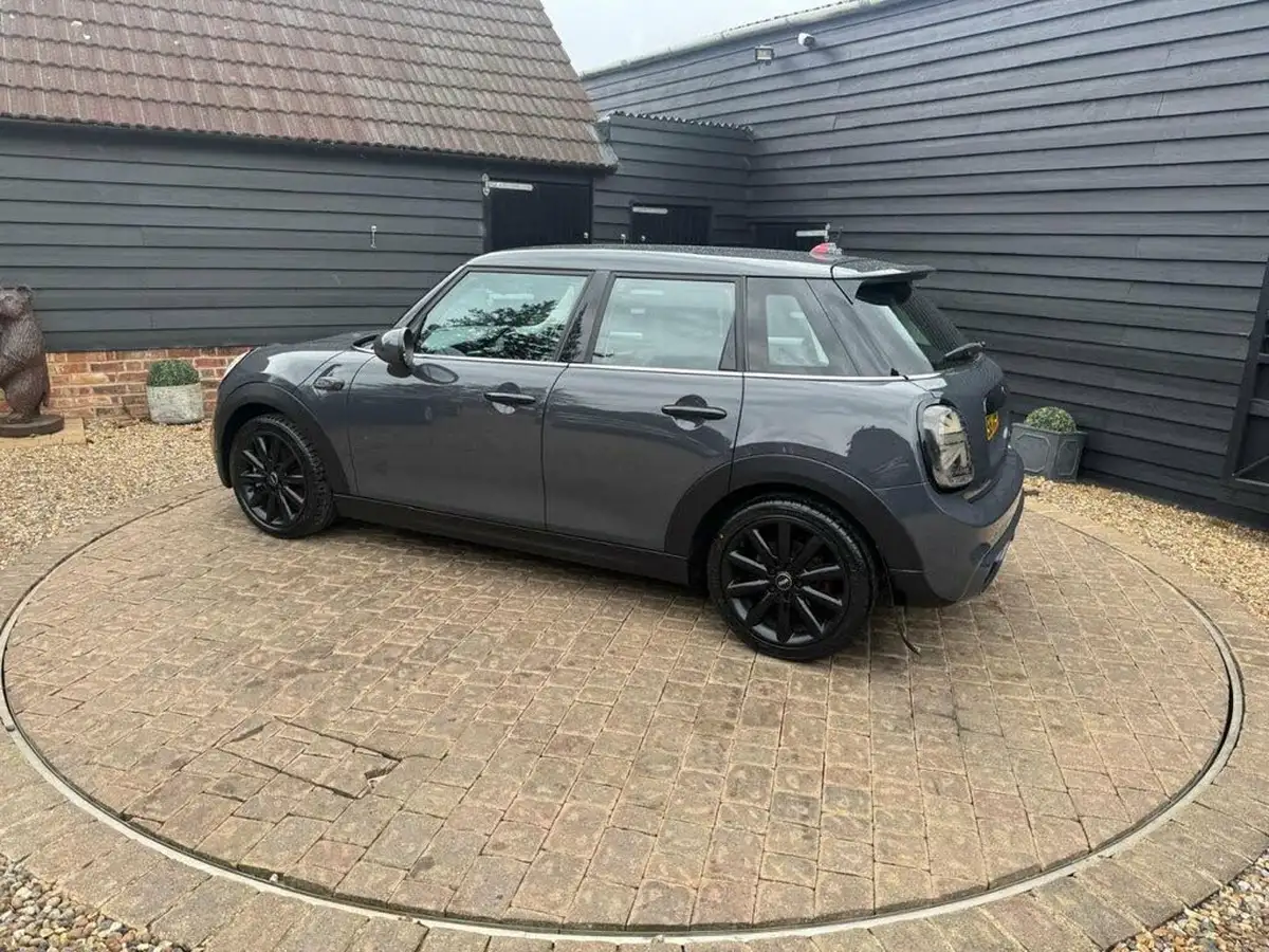 2016-mini-cooper-20-cooper-s-ss-hatchback-5d-big-7