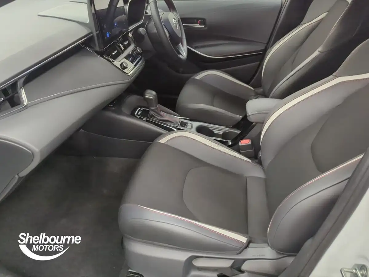 2024-toyota-corolla-18-vvt-i-gr-sport-touring-sports-big-8