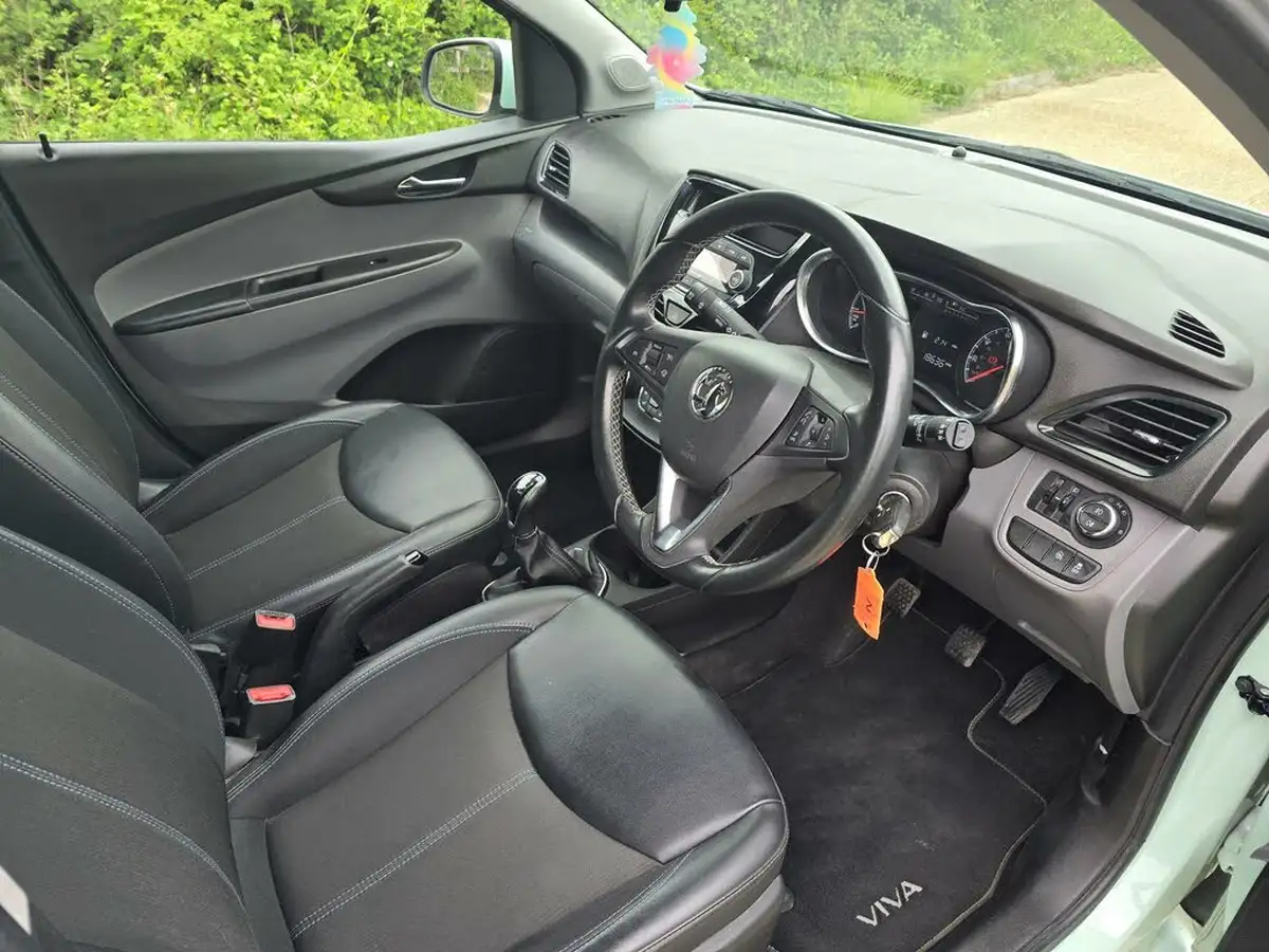 2017-vauxhall-viva-10i-sl-big-43