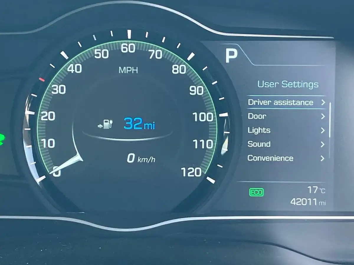 2018-hyundai-ioniq-e-premium-electric-big-46