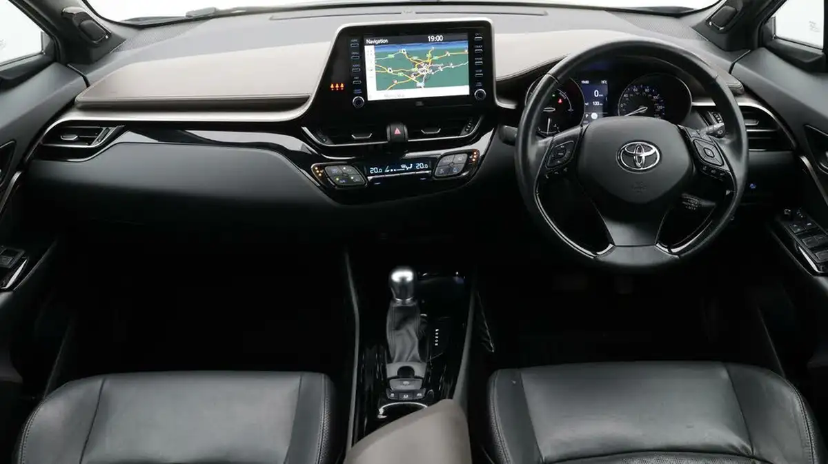 2020-toyota-c-hr-18-vvt-i-excel-big-13