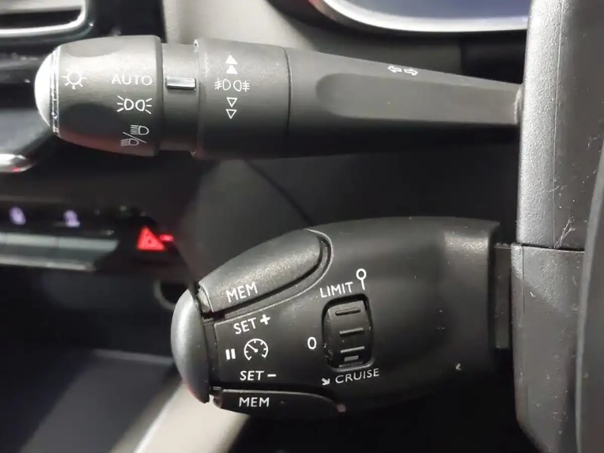 2022-citroen-c5-aircross-12-puretech-shine-ss-big-13