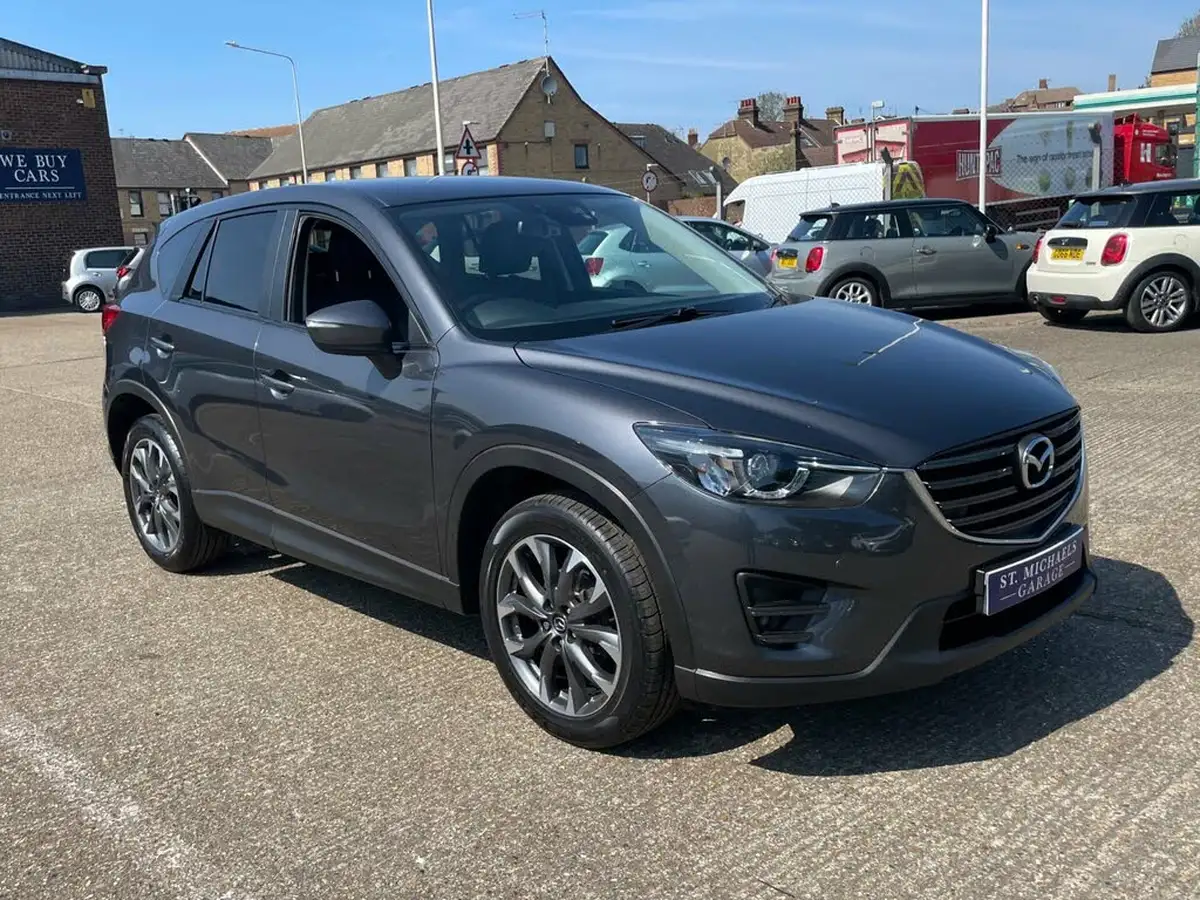 2017-mazda-cx-5-20-sport-nav-big-3