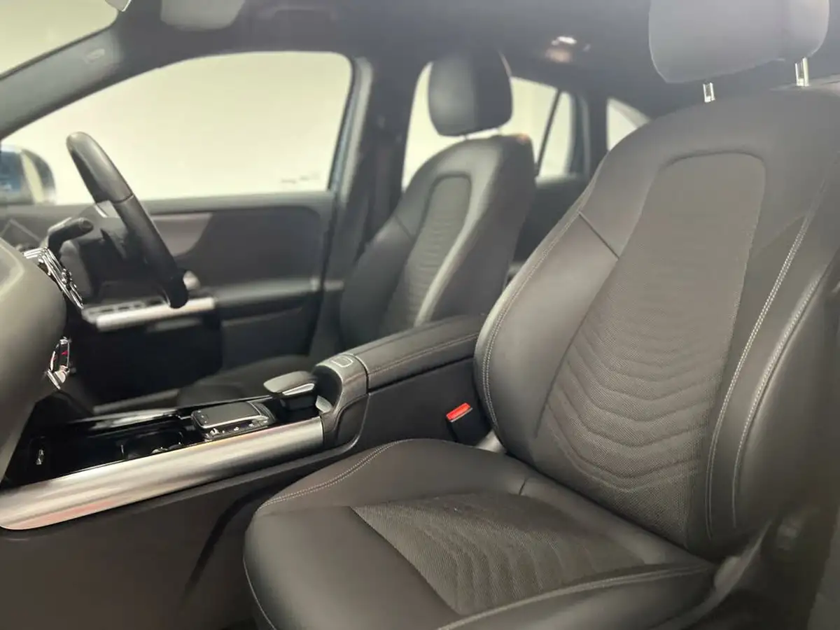 2023-mercedes-benz-gla-class-13-gla-200-sport-executive-station-wagon-big-24