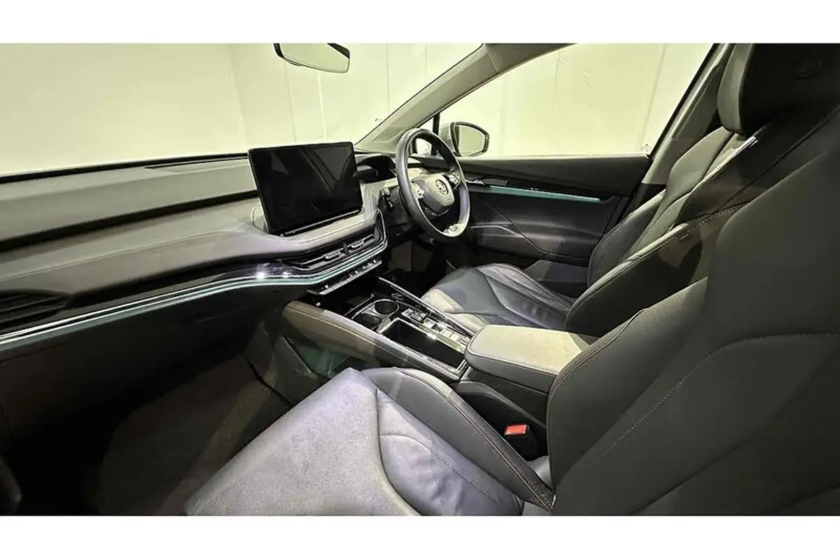 2021-skoda-enyaq-e-60-62-kwh-big-22