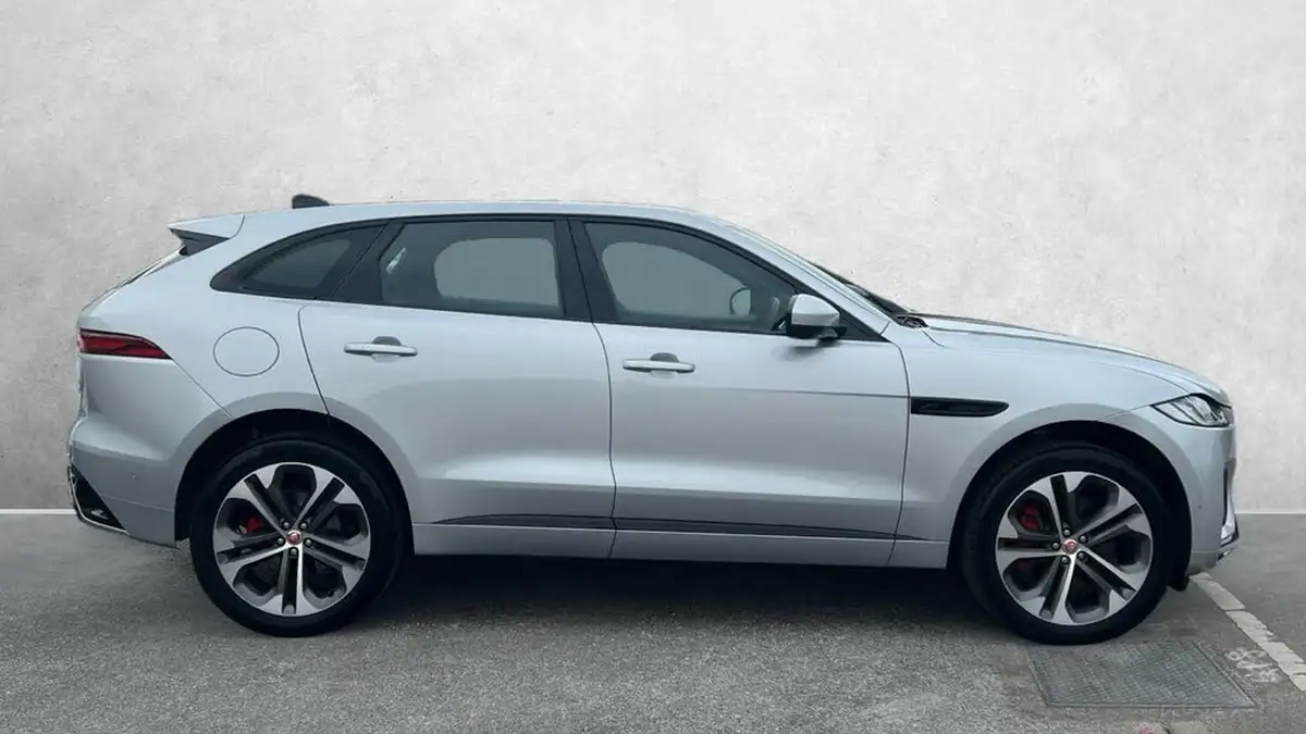 2021-jaguar-f-pace-30-d300-r-dynamic-hse-mhev-big-4