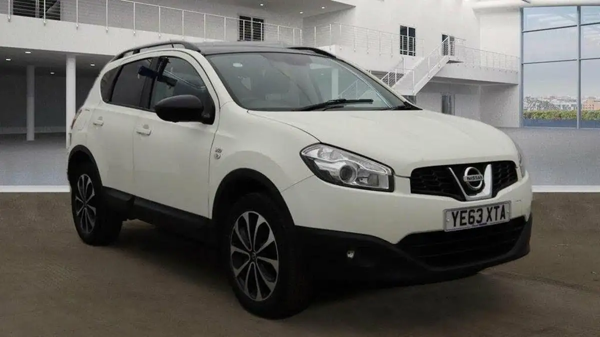 2013-nissan-qashqai-16-360-big-0
