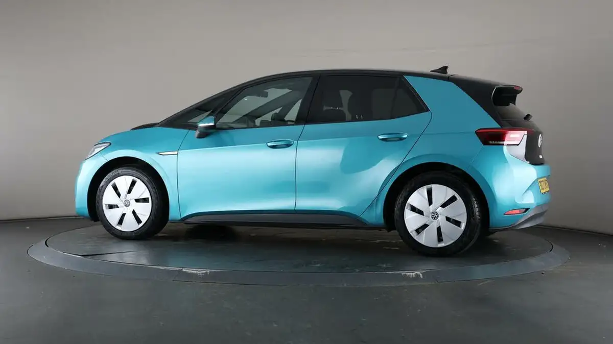 2020-volkswagen-id3-e-business-big-76