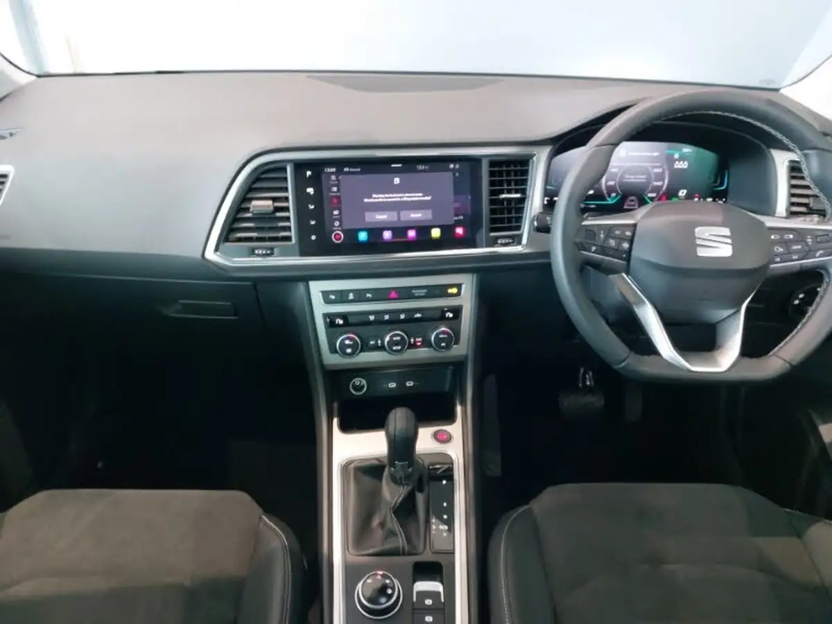 2024-seat-ateca-15-ecotsi-xperience-dsg-big-2