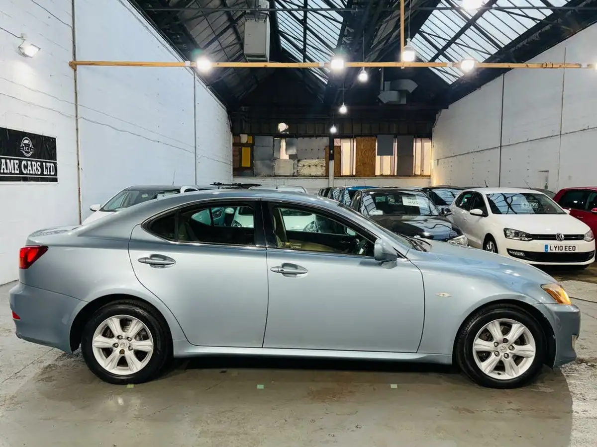 2006-lexus-is-250-25-auto-big-7