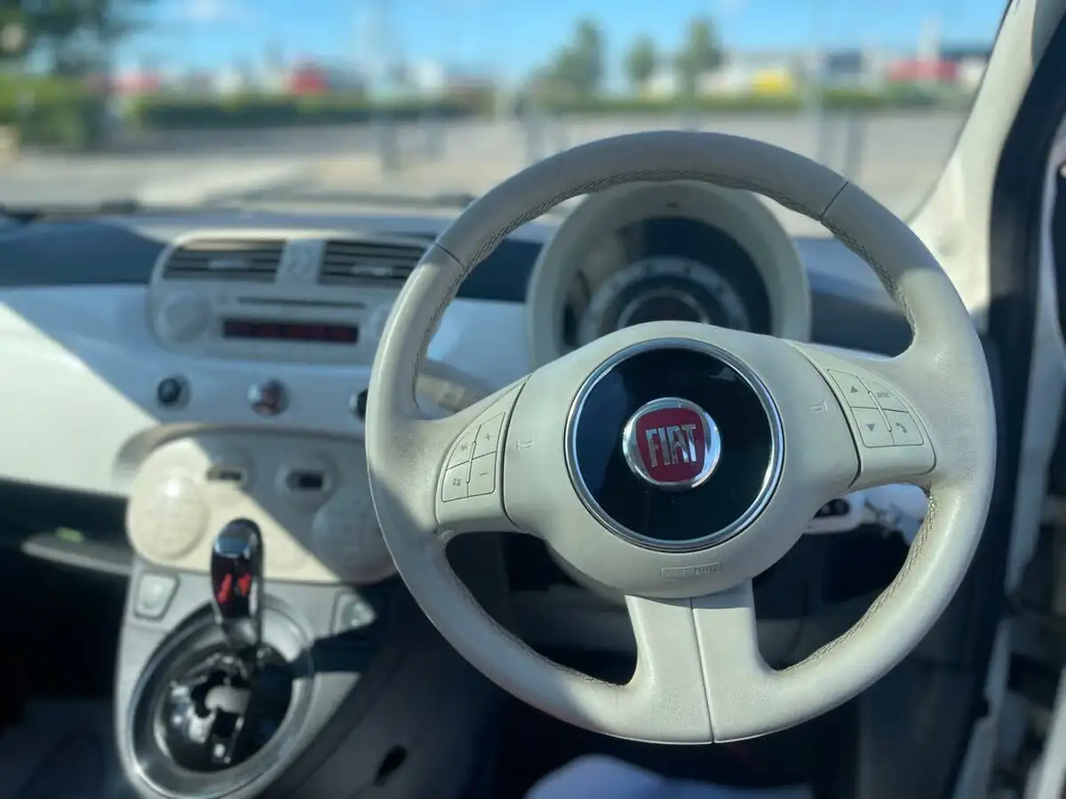 2012-fiat-500-09-lounge-85bhp-dualogic-big-12