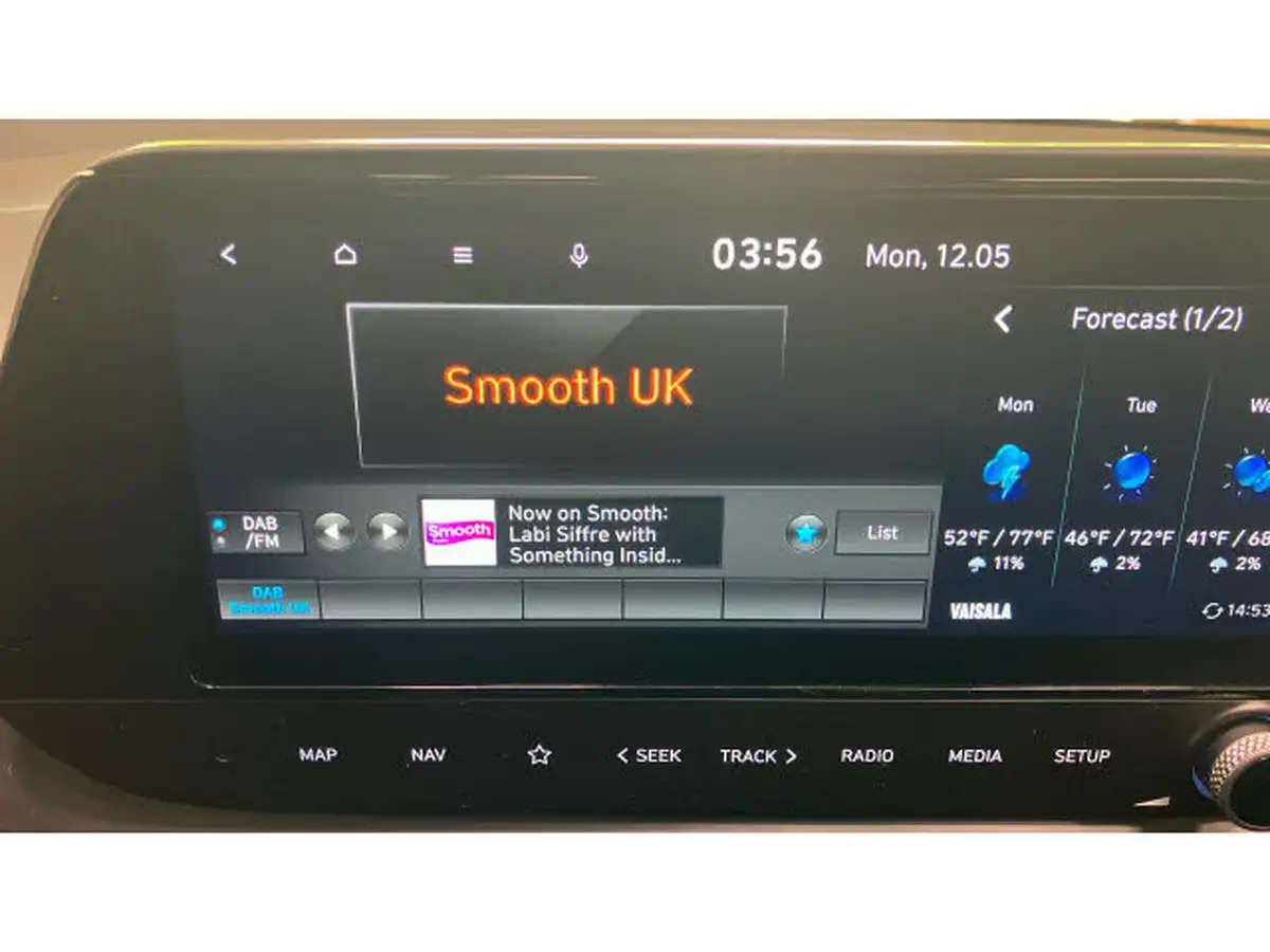 2022-hyundai-bayon-10-t-gdi-premium-100ps-dct-big-24