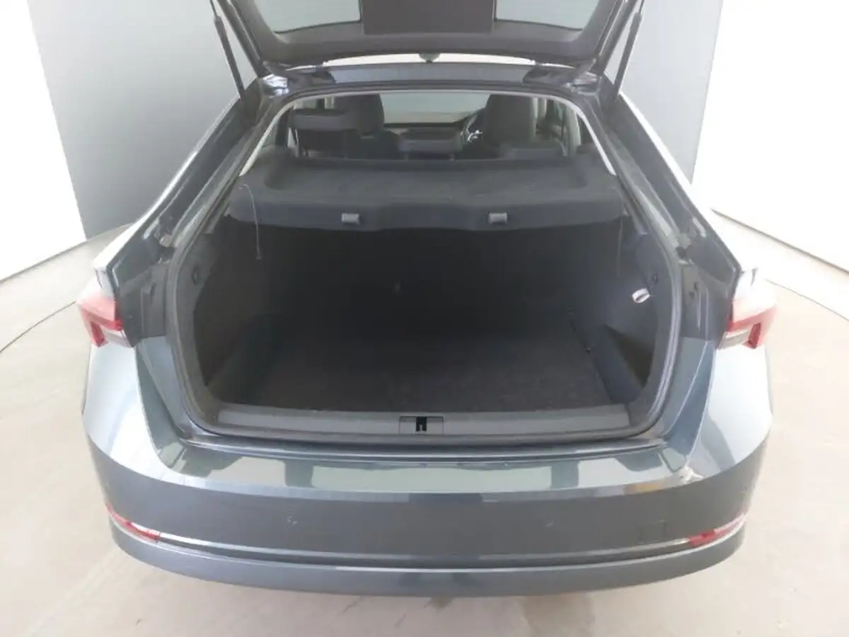 2020-skoda-octavia-15-tsi-se-first-edition-hatchback-big-7