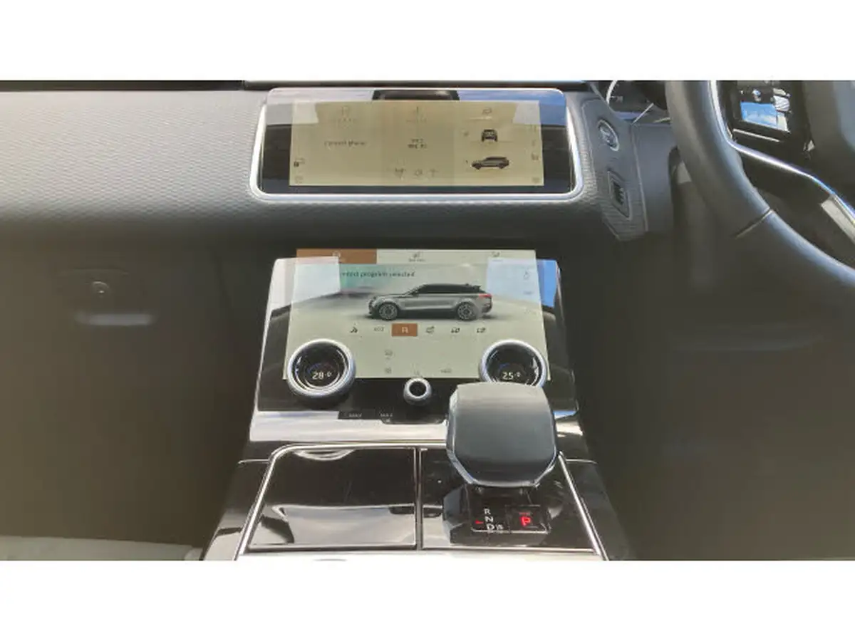 2023-land-rover-range-rover-velar-20-d200-velar-big-13
