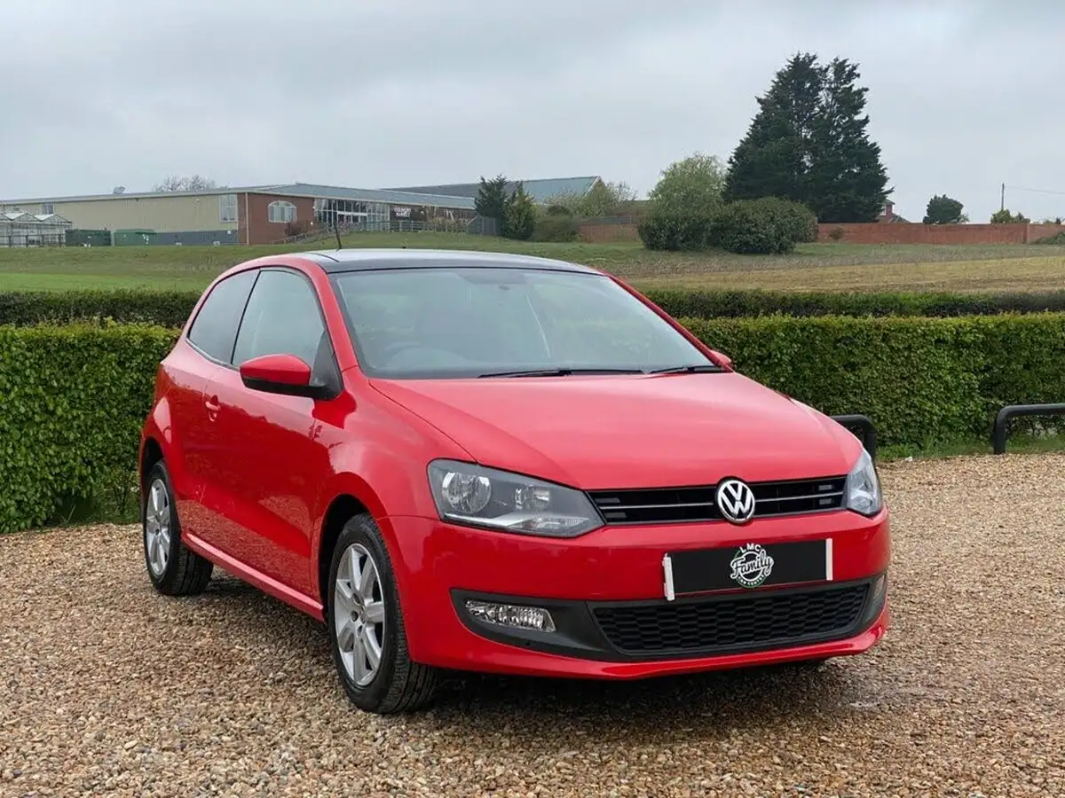 2014-volkswagen-polo-14-match-edition-3d-dsg-big-2