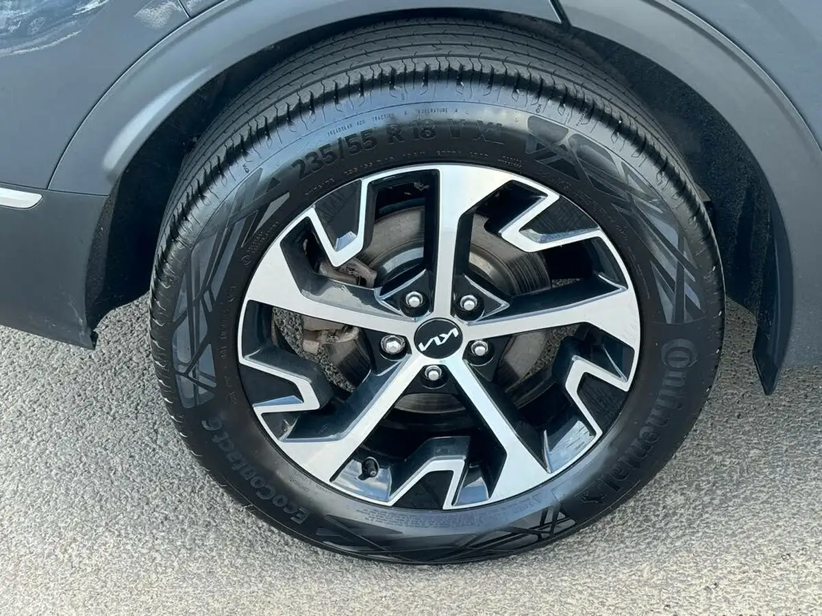 2023-kia-sportage-16-t-gdi-3-226bhp-hev-auto-big-9