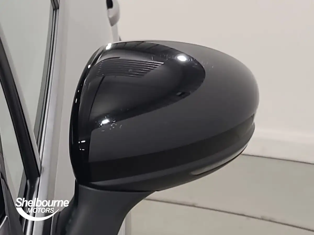 2022-renault-captur-10-tce-rive-gauche-se-big-26