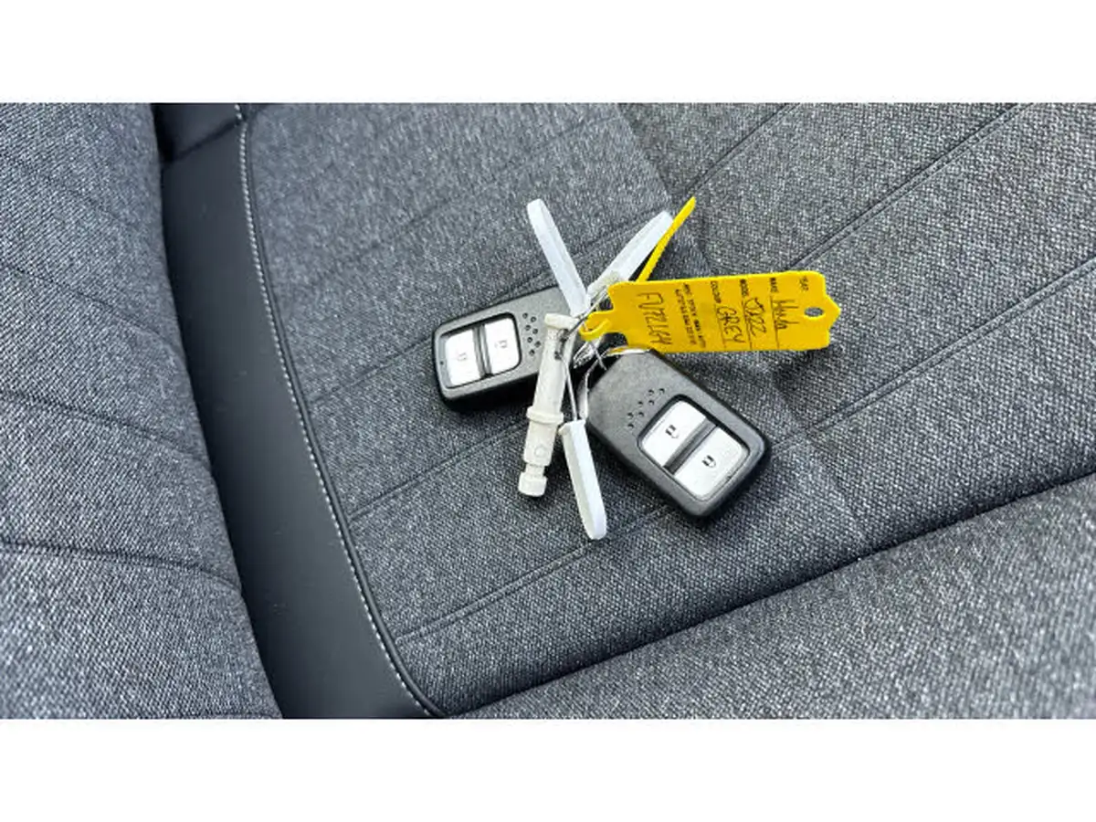 2022-honda-jazz-15-i-mmd-sr-109ps-big-28