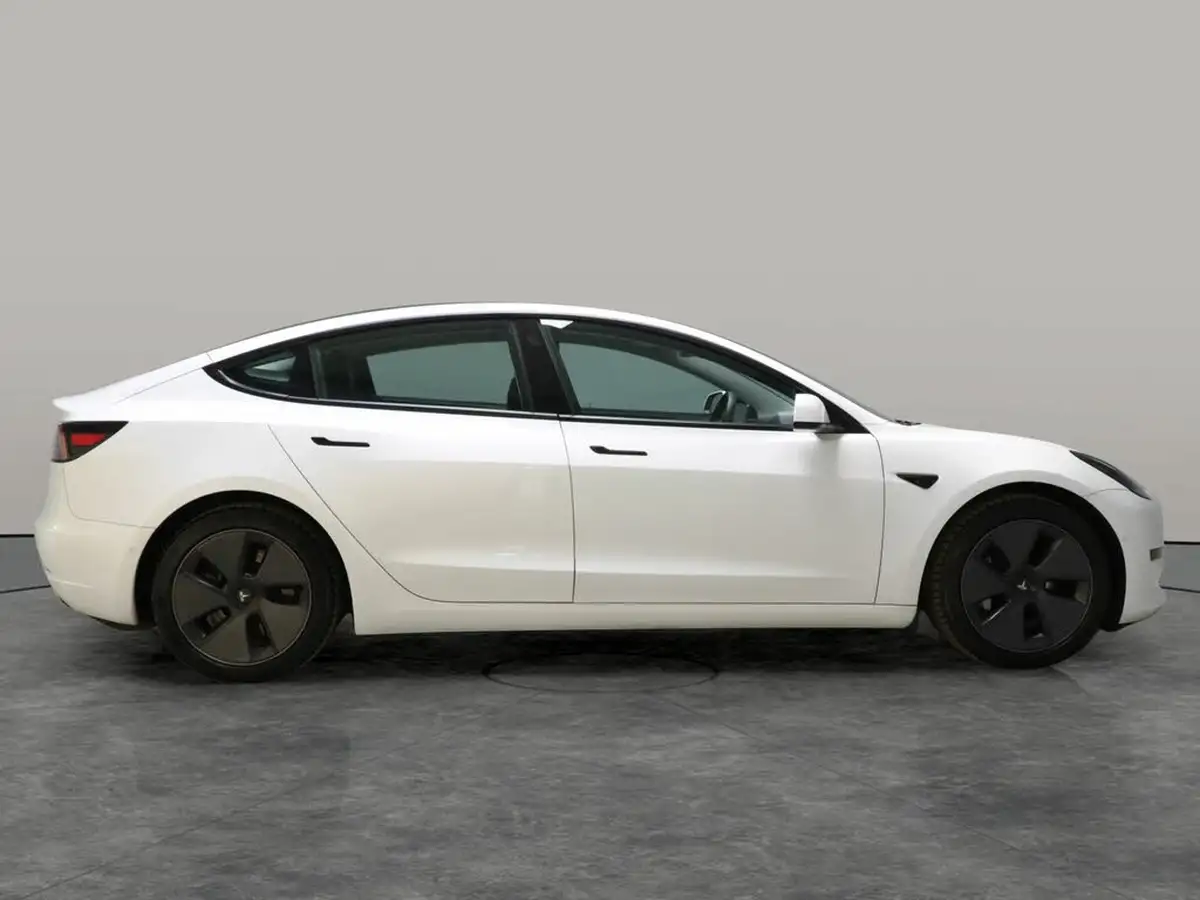 2020-tesla-model-3-e-long-range-big-12