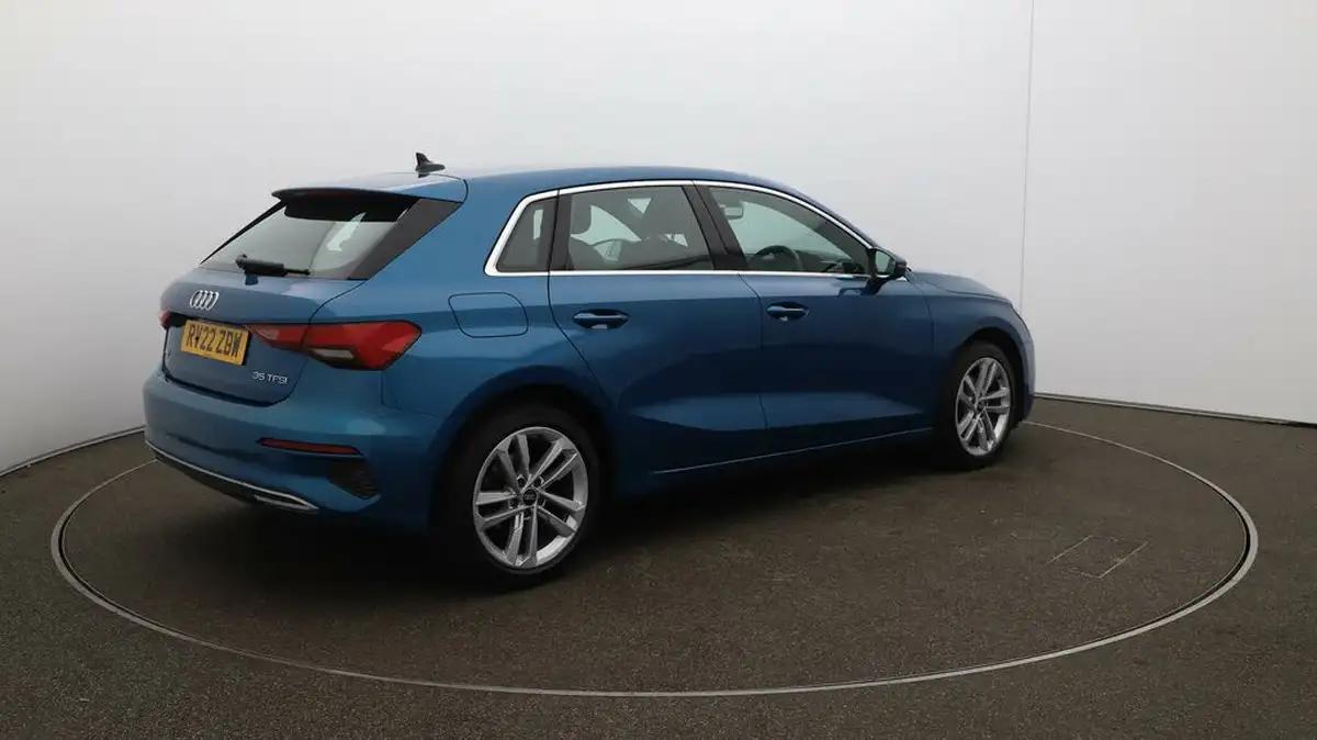 2022-audi-a3-15-35-tfsi-sportback-5d-s-tronic-big-49