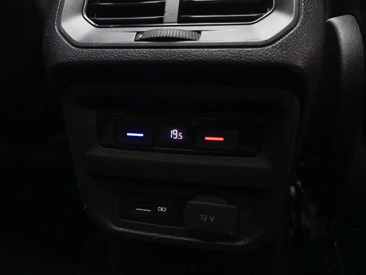 2019-volkswagen-tiguan-20tdi-r-line-tech-150ps-dsg-big-38