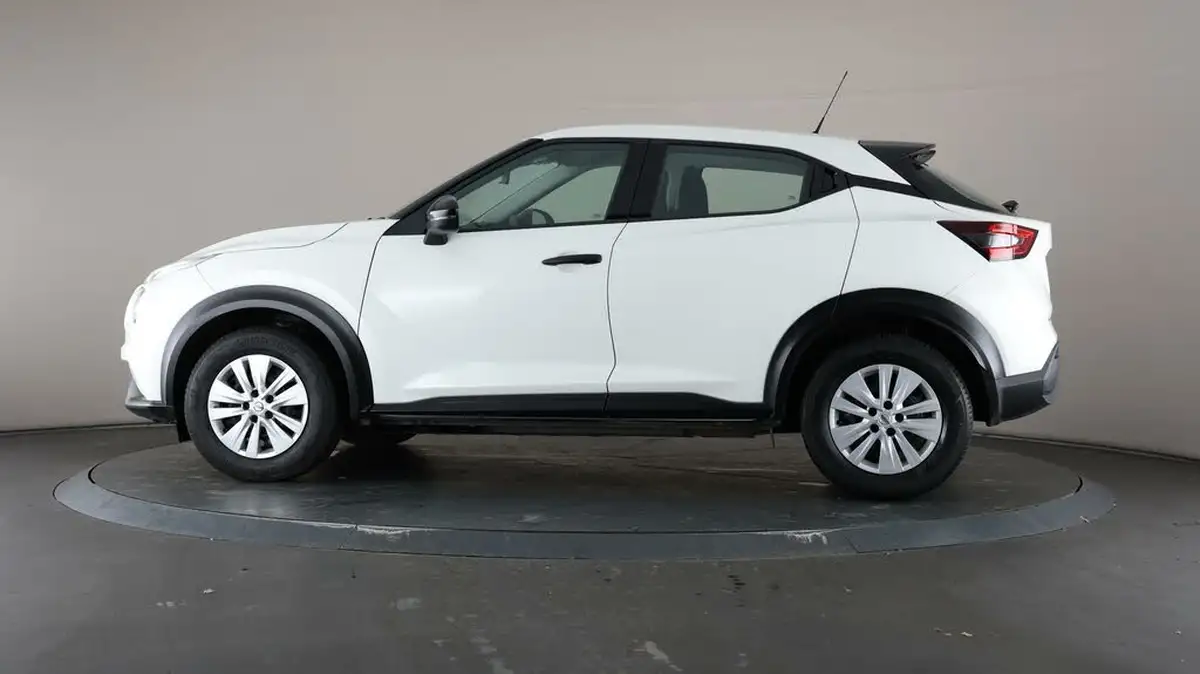 2021-nissan-juke-10-dig-t-visia-big-31