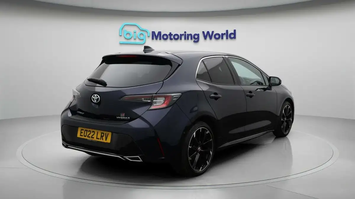 2022-toyota-corolla-18-vvt-i-gr-sport-120bhp-trk-hatchback-big-7