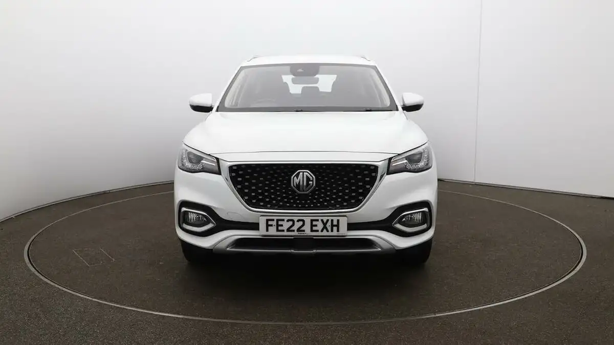 2022-mg-hs-15t-gdi-excite-162ps-big-37
