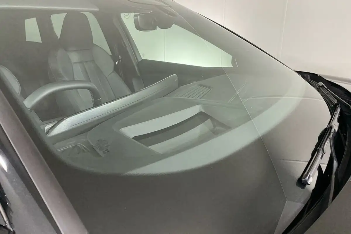 2024-audi-q6-e-tron-big-51
